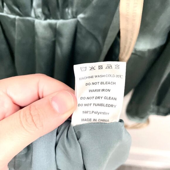 NWT Veiled Collection Green Long Sleeve Dress Size L - Picture 8 of 9